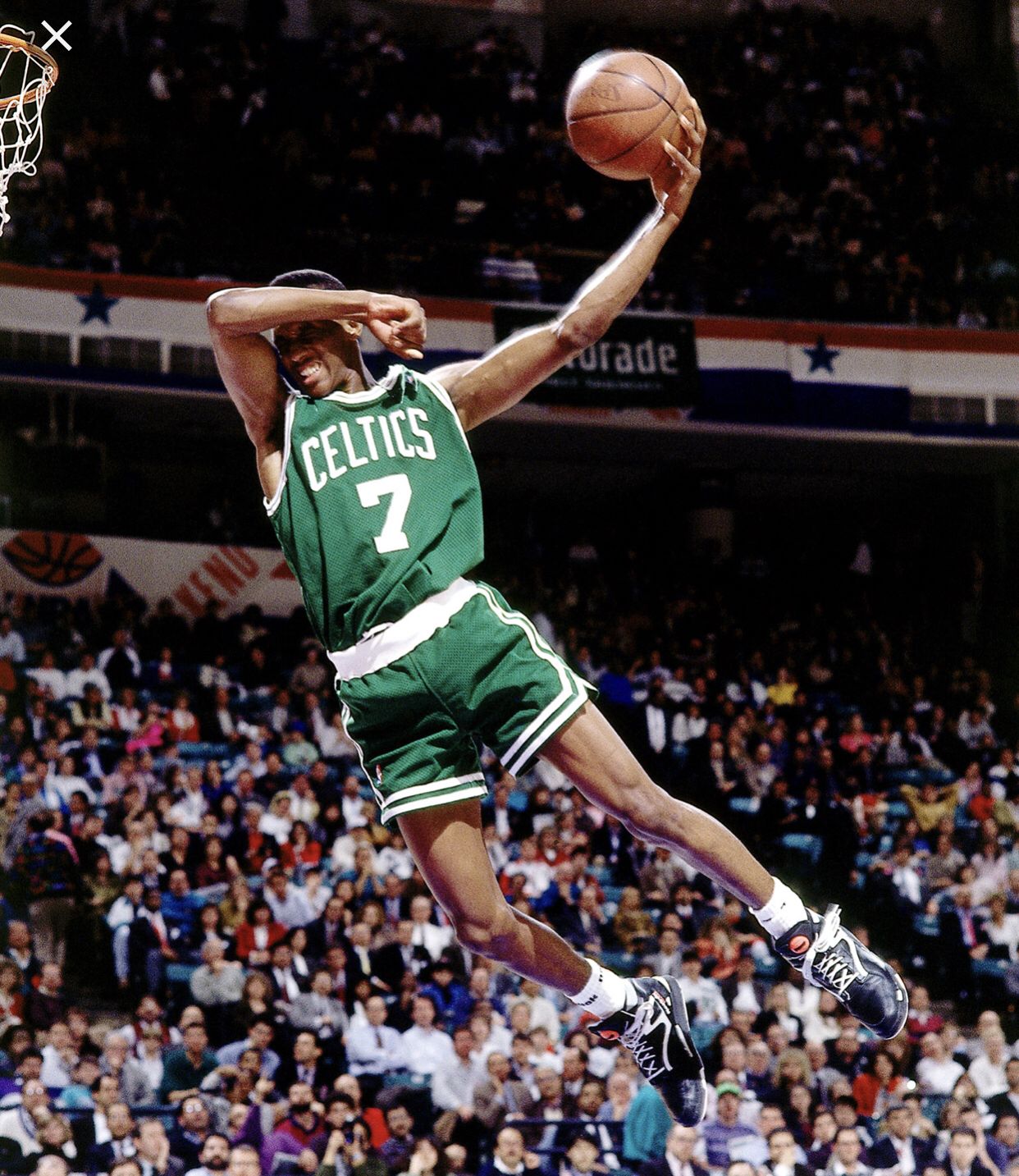 Dee Brown unsigned 16x20 photo