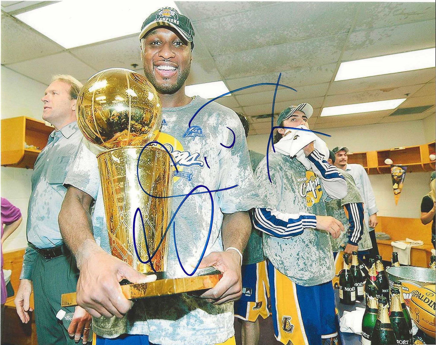 Lamar Odom Autographed Signed "LAKERS" 8x10 photo Elite Promotions & Graphz Authentication
