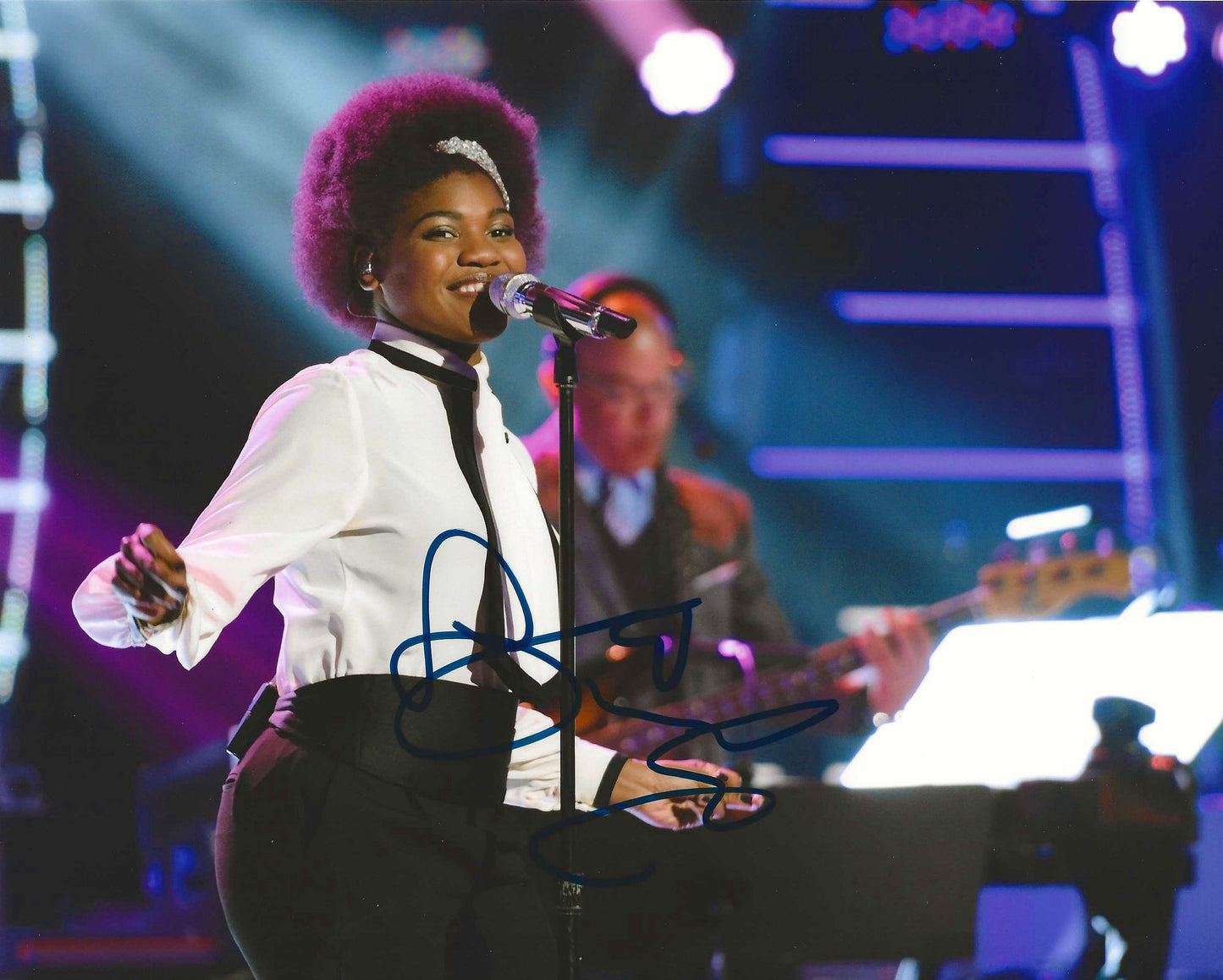 Tyanna Jones Autographed Signed "AMERICAN IDOL" 8X10 Photo Elite Promotions & Graphz Authentication