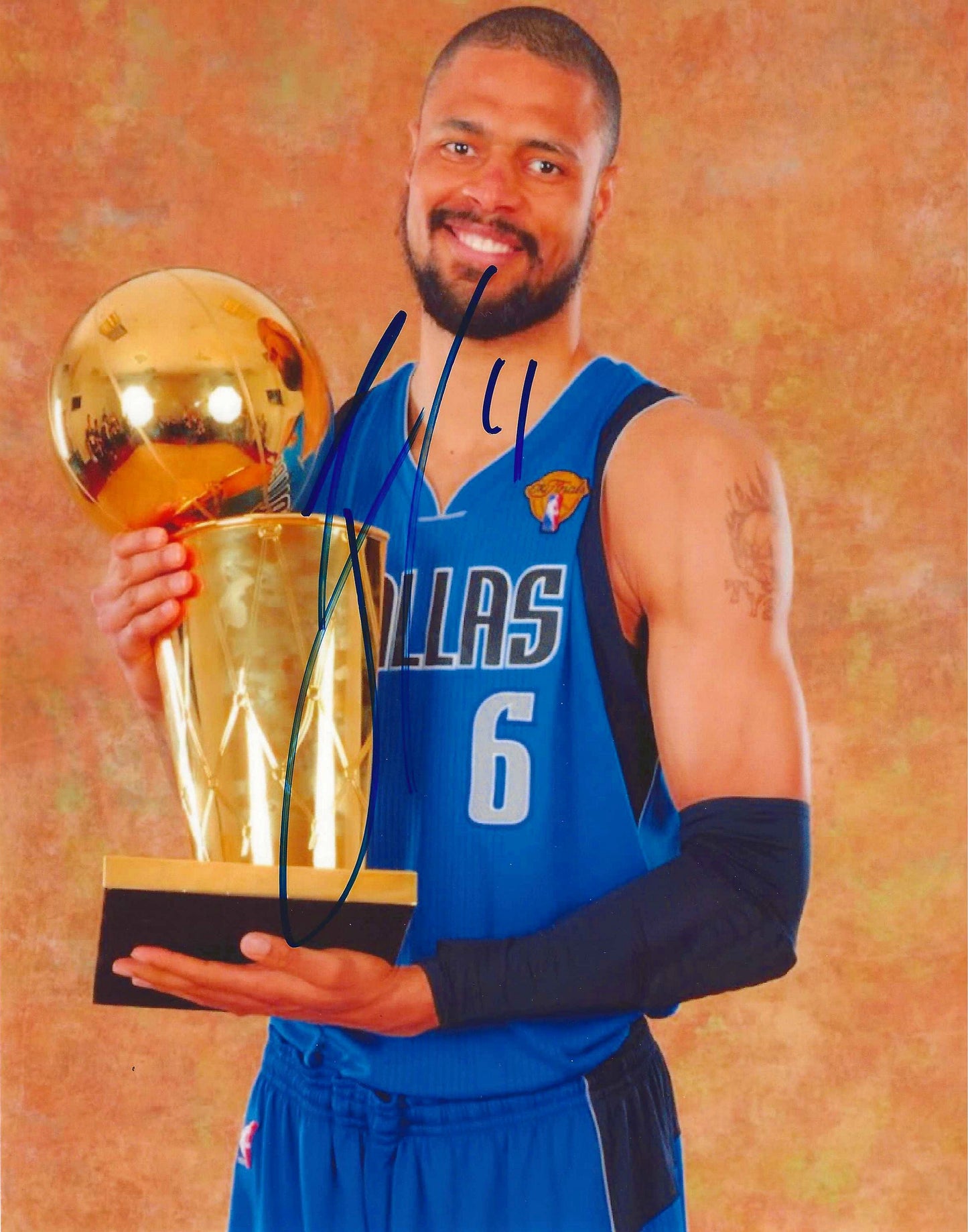 Tyson Chandler Autographed Signed "MAVERICKS" 8x10 photo Elite Promotions & Graphz Authentication