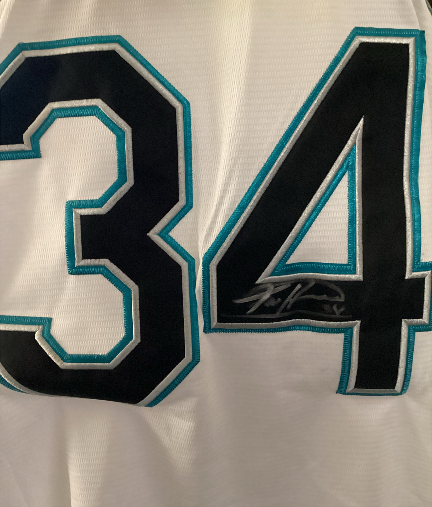 Felix Hernandez Autographed Signed jersey Elite Promotions & Graphz Authentication