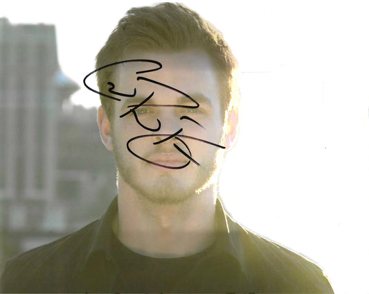 Clark Beckham Autographed Signed "AMERICAN IDOL" 8X10 Photo Elite Promotions & Graphz Authentication