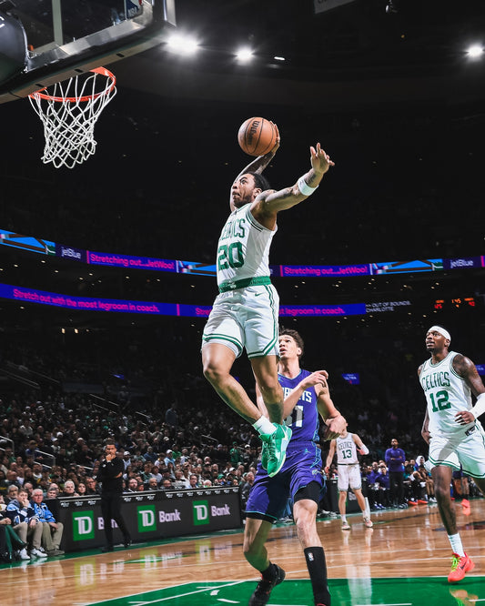 JD Davison unsigned 8x10 photo Celtics